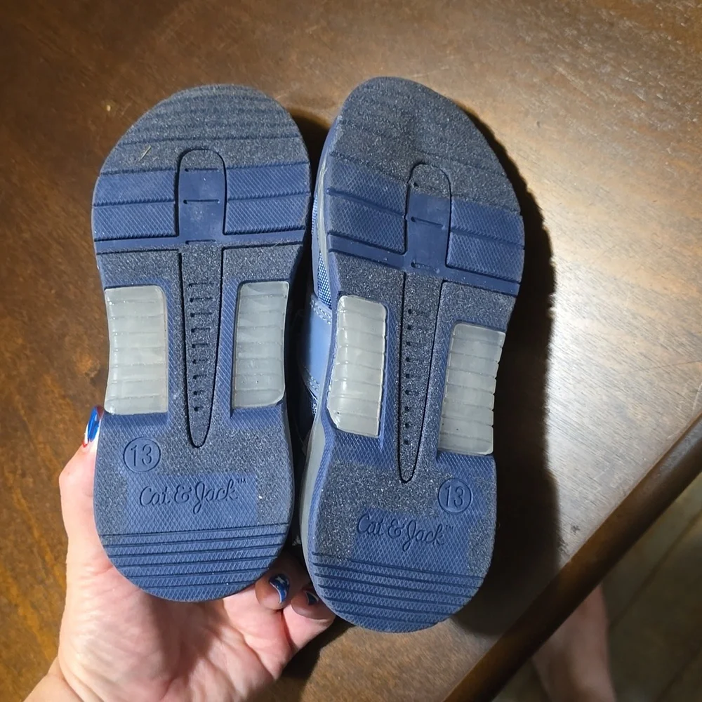 Cat &‎ Jack Navy Camo Reese Light Up Sneakers Size 13